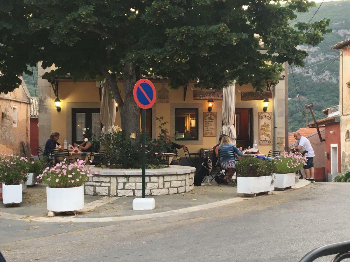 Apartmán Elia Doukádes Exteriér fotografie